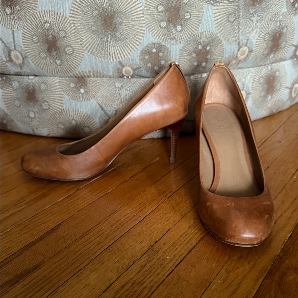 Tory Burch Tan Brown Leather Stiletto Heels 8
